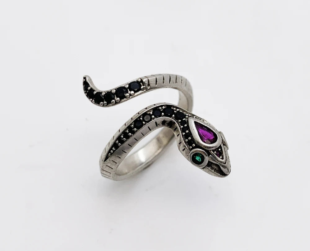 Veloura Serpent Ring - Luxe Alloy