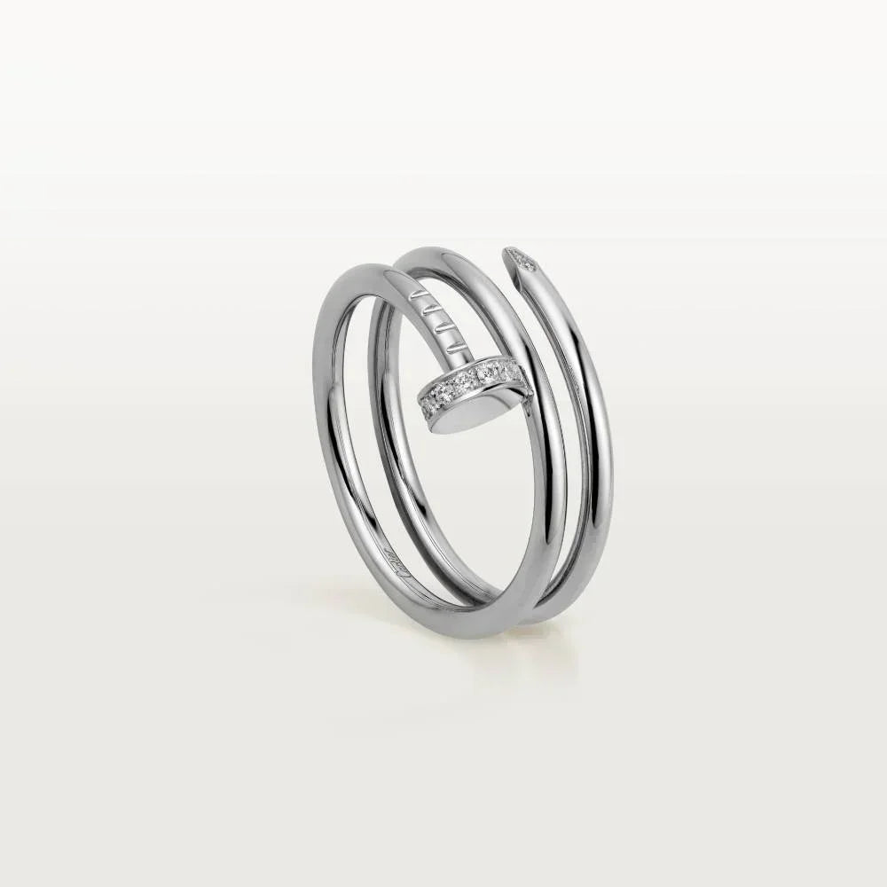 Veloura Royal Nail Elegance Ring – Sterling Silver Luxury