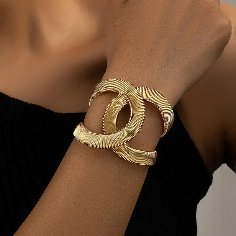 Veloura Spring Cuff Bracelet - Luxe Alloy