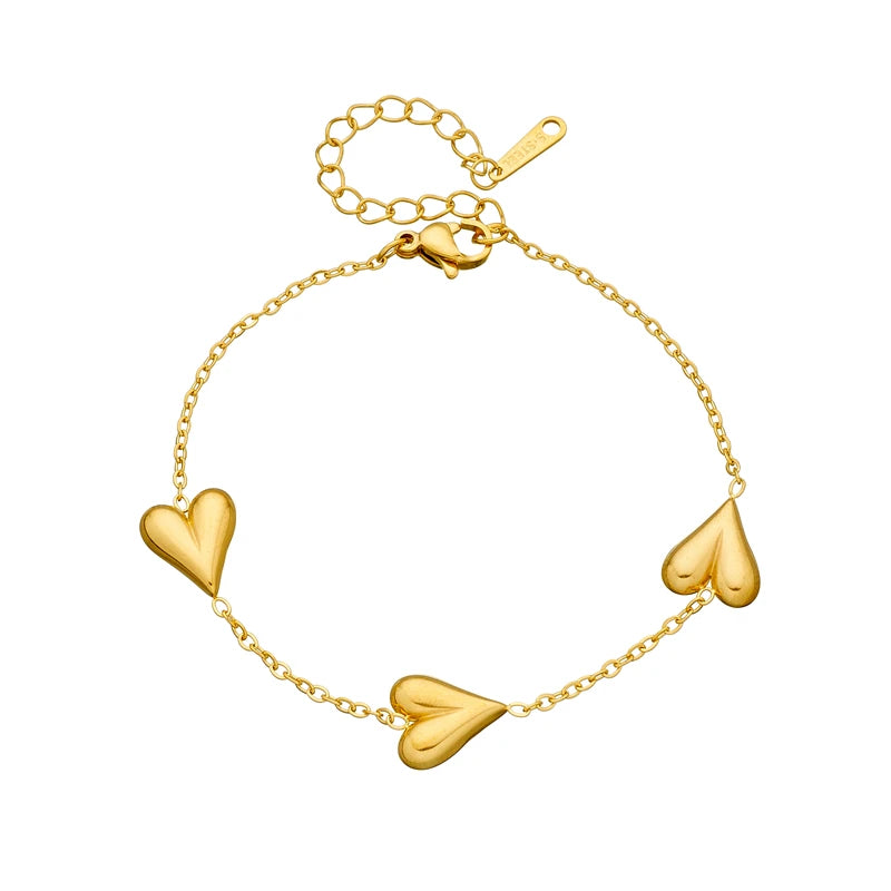 Veloura Vintage Golden Heart Bracelet