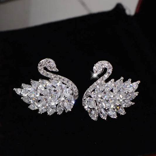 Veloura Noir Swan Earrings – Rhinestone & Zircon Swan Design