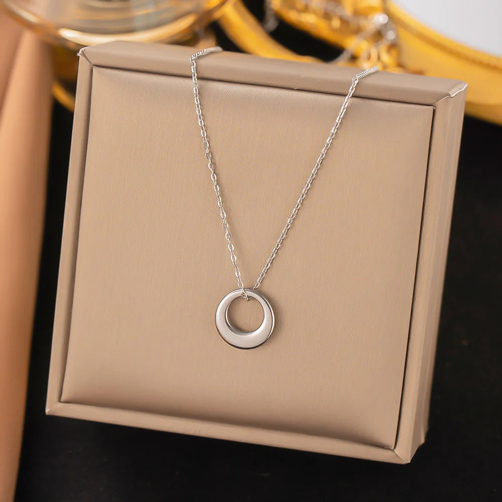 Veloura Radiant Circle Necklace