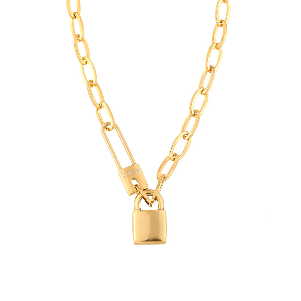 Veloura Lock Pendant Chain – Gold-Tone Stainless Steel Design