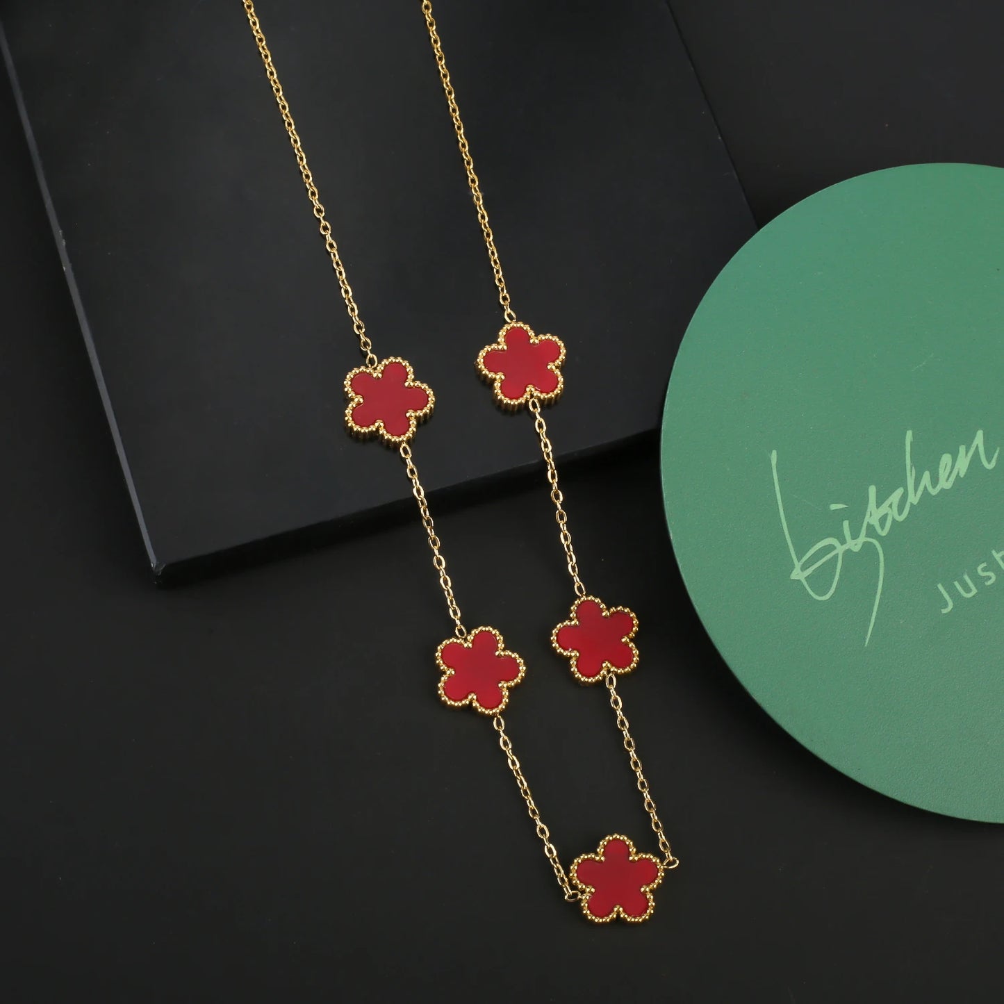 Veloura Laser-Cut Clover Bracelet