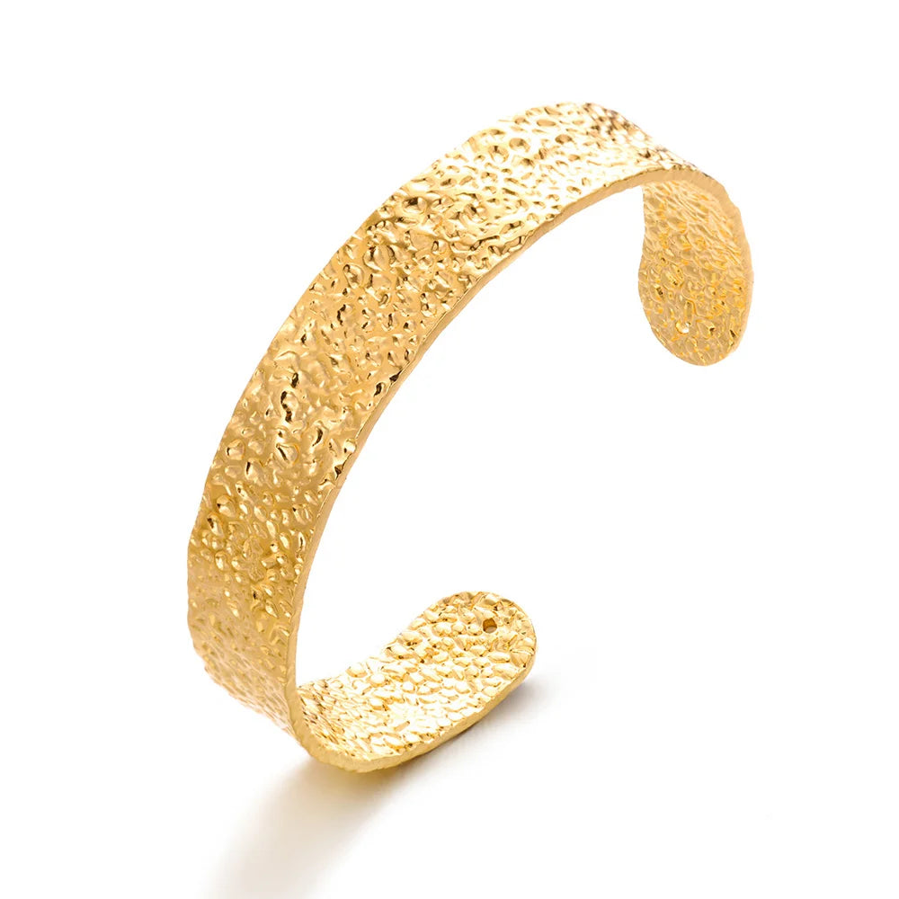 Veloura Floral Cuff Bangle - Gold-Plated Stainless Steel