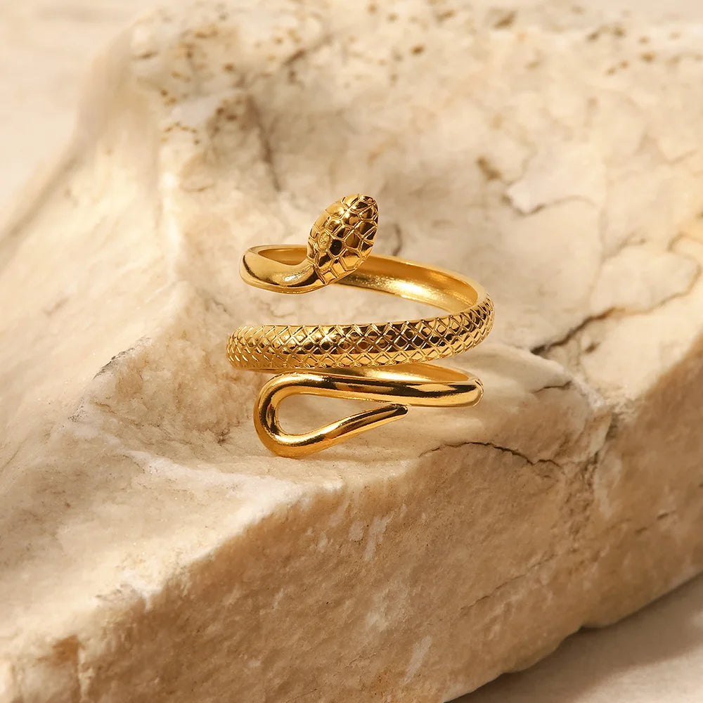 Veloura Snake Ring – Unique Metal Texture, Stainless Steel, Waterproof, Trendy Fashion