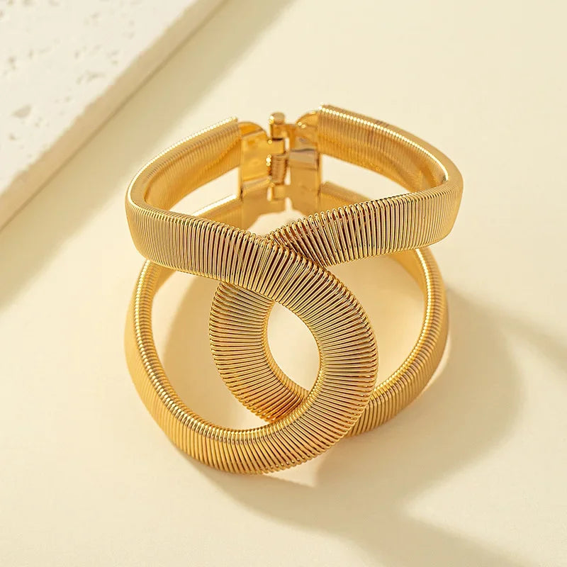 Veloura Spring Cuff Bracelet - Luxe Alloy