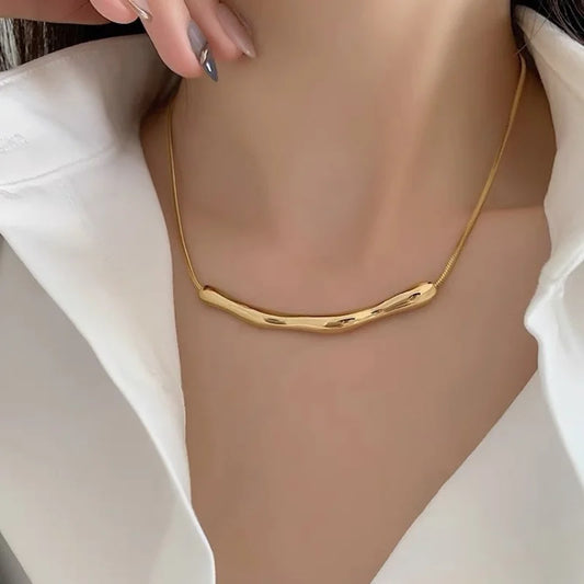 Veloura Aurelia Collarbone Necklace – Gold-Tone Stainless Steel