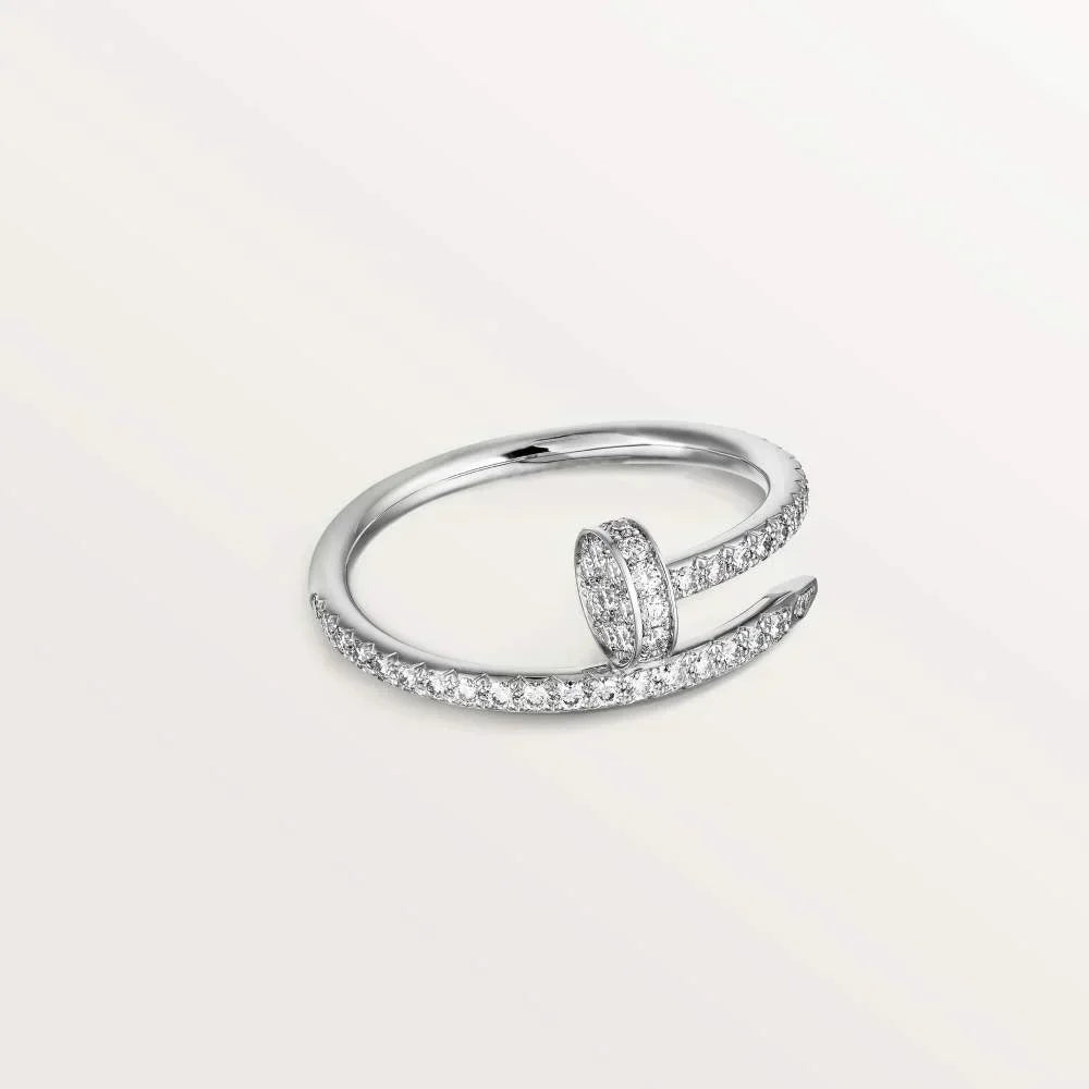 Veloura Royal Nail Elegance Ring – Sterling Silver Luxury