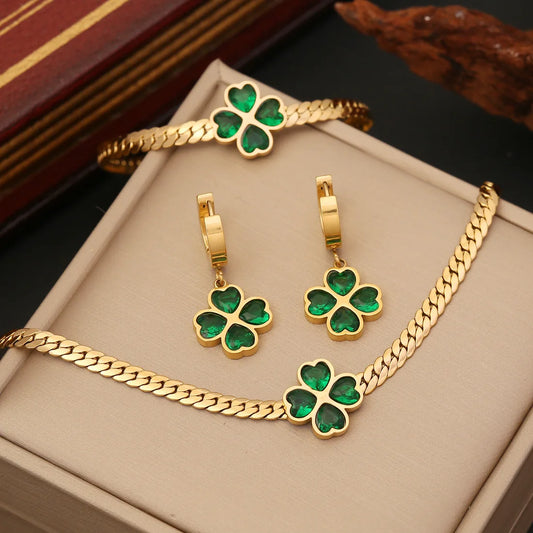 Veloura Royal Emerald Clover Jewelry Set – Timeless Charm