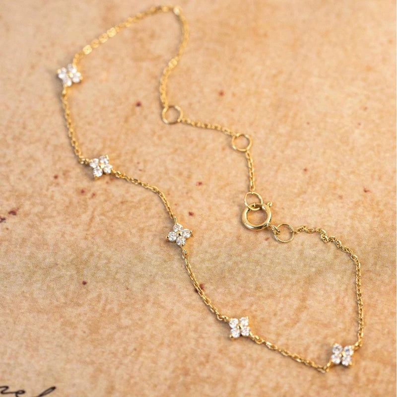 Veloura Golden Clover Zircon Bracelet – Sterling Silver Elegance