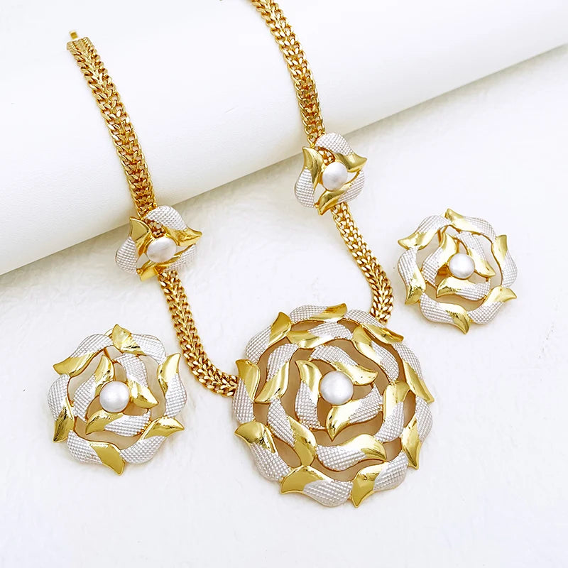 Veloura Luxe Set – Gold-Plated Necklace, Earrings, Bracelet & Ring Design