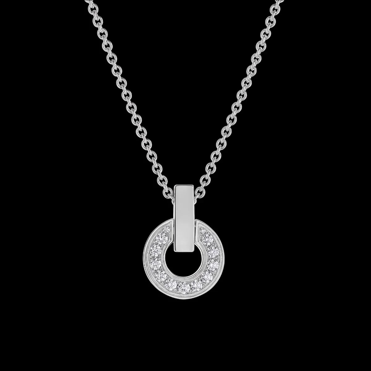 Veloura Royal Harmony Round Pendant Necklace – Sterling Silver Elegance