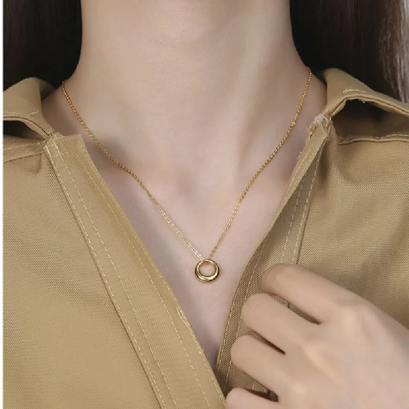 Veloura Radiant Circle Necklace