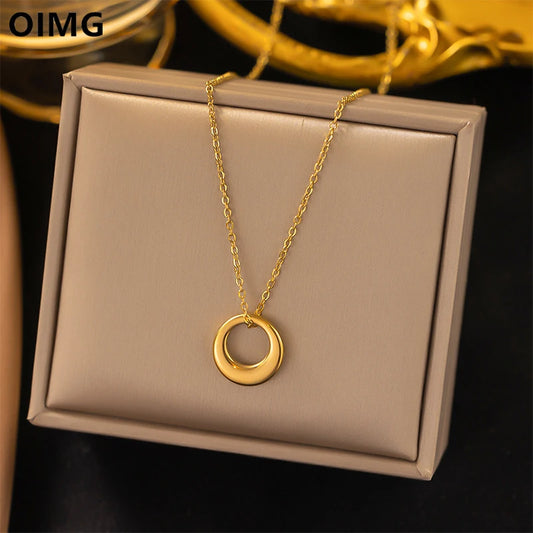 Veloura Radiant Circle Necklace