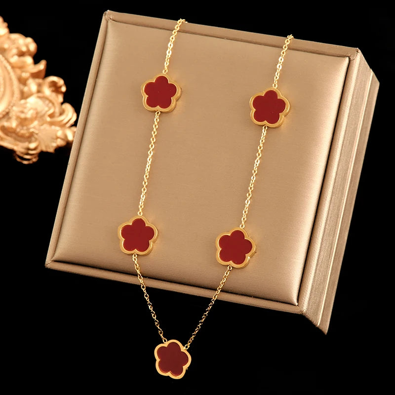 Veloura Golden Blossom Clover Jewelry Set – Stainless Steel Elegance