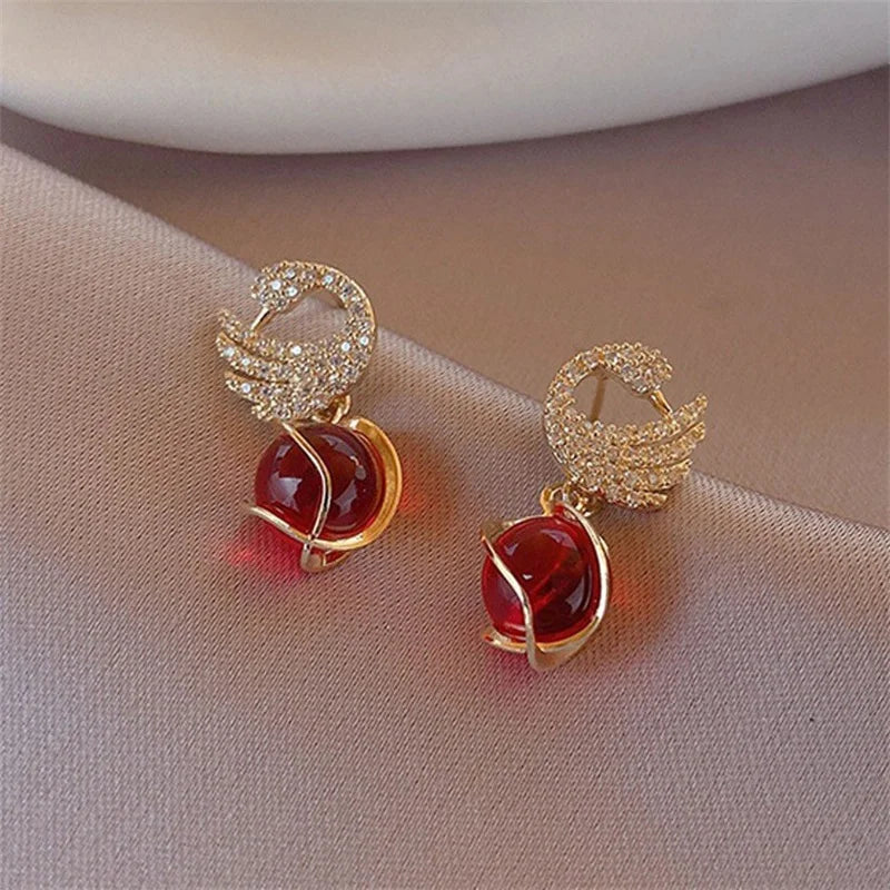 Veloura Scarlet Swan Earrings – Red Eye Stone Elegant Swan